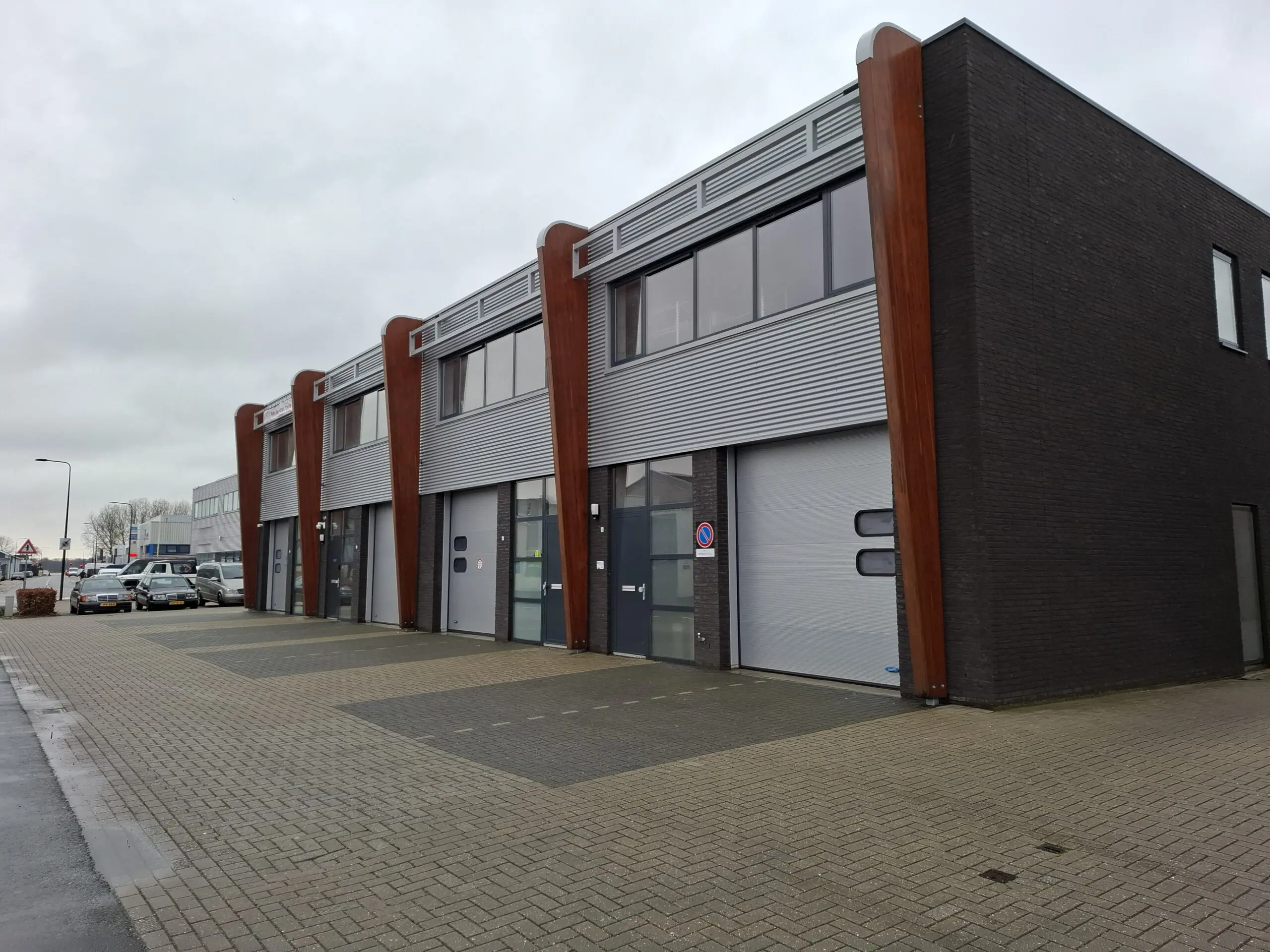 Industrieweg, Voorschoten